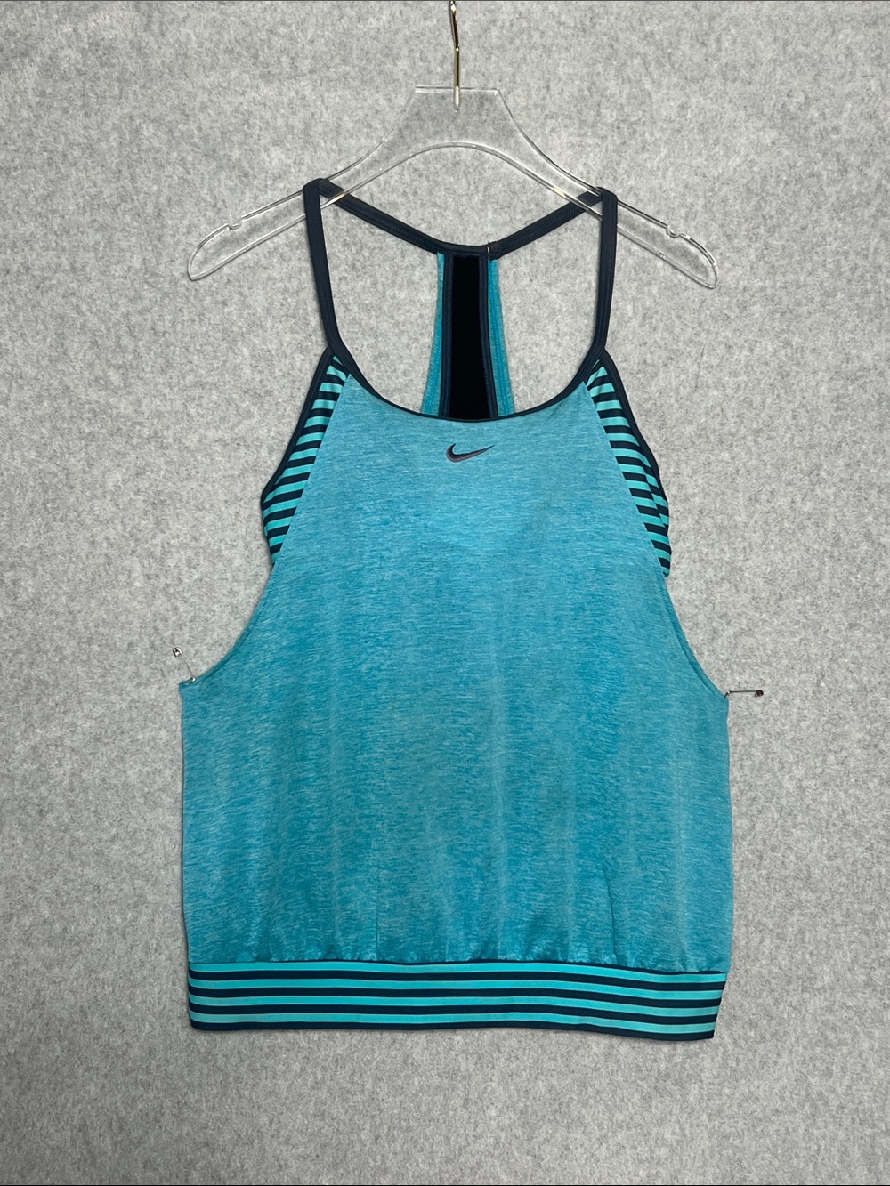 Nike Womens Blue Athletic Top with Built in Sports Bra Sz M